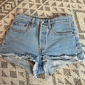 Levi’s denim shorts